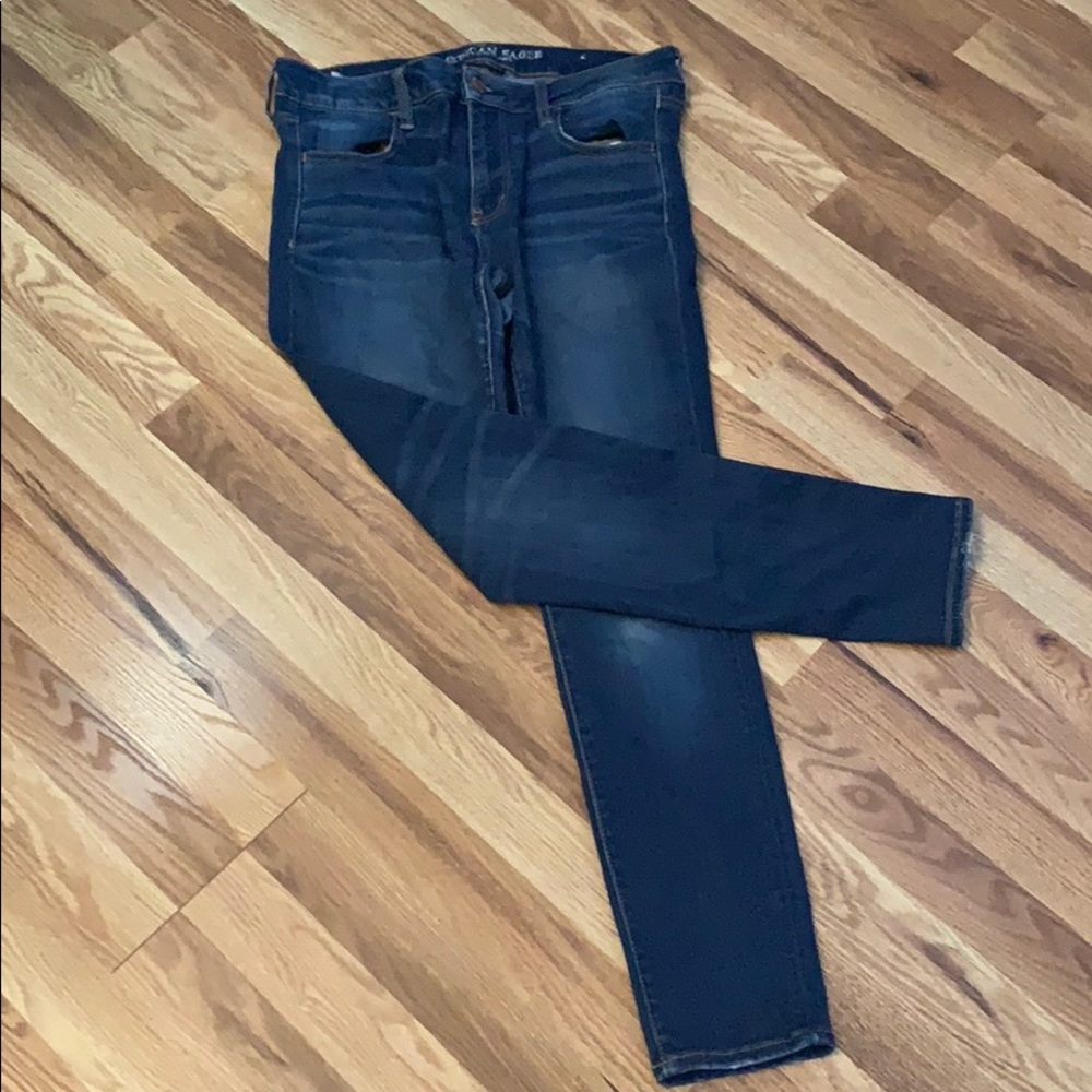 American Eagle Super Stretch Blue Jeans